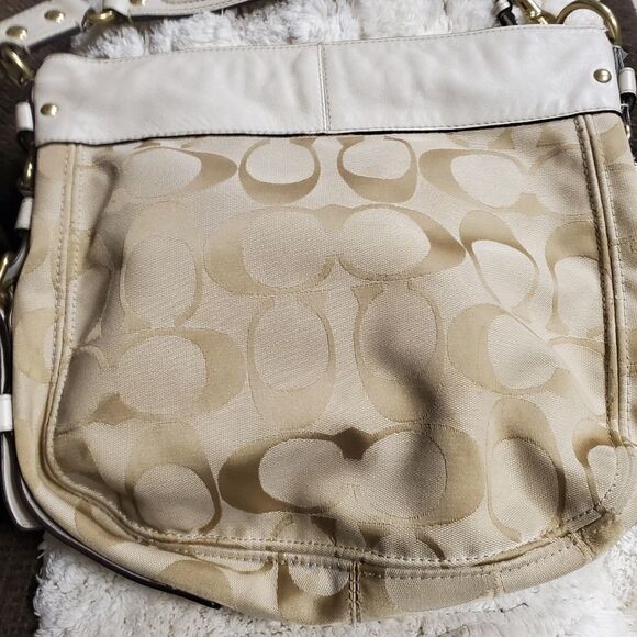 Coach Zoe cream tan white logo horse & carriage Signature C medium tote bag - Picture 5 of 16
